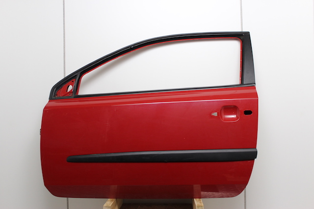 Fiat Stilo Door Front Passengers Side -  - Fiat Stilo 2002 Petrol 1.2L Manual 6 Speed 3 Door Alloy Wheels 15 inch, Red